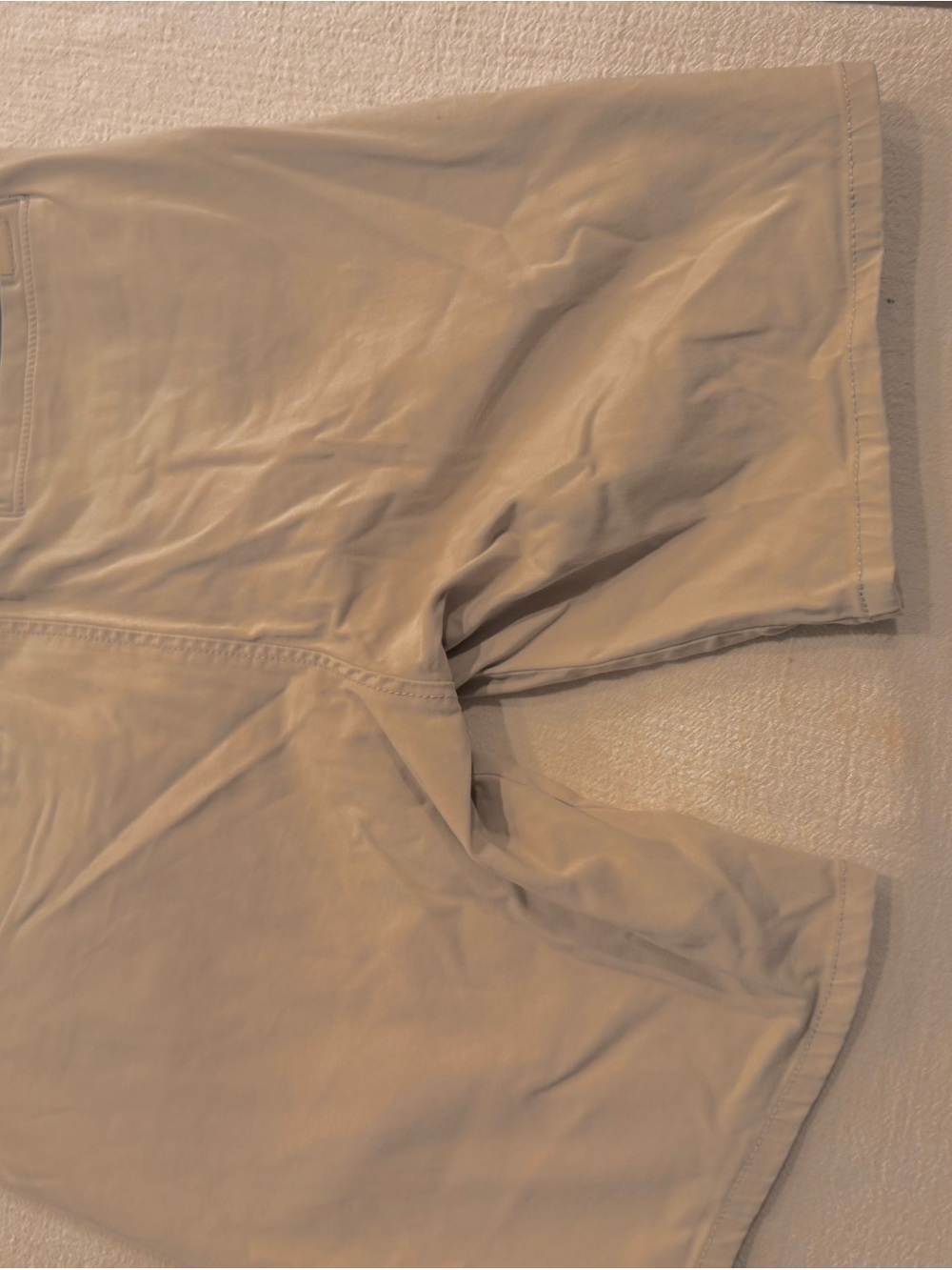 Joe's Jeans Men's Light Beige Flat-Front Shorts